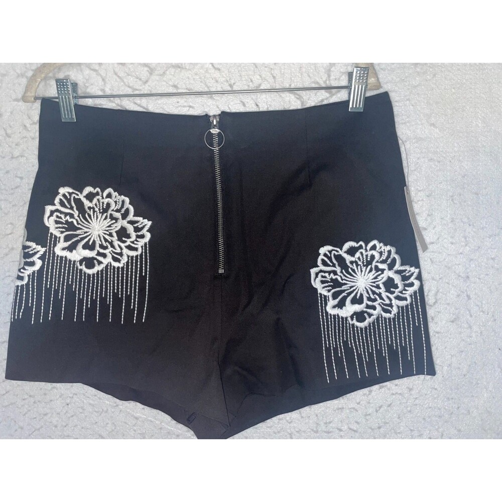 Anthropologie Maeve Women’s Size 12 Zip Up Embroidered Micro Shorts Floral NWT